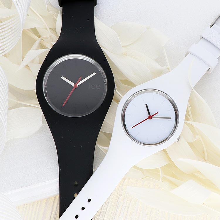 ICE-WATCH ペアウォッチ 腕時計 限定コラボ　2個セット ICEFRBKUS-ICEFRWHSS