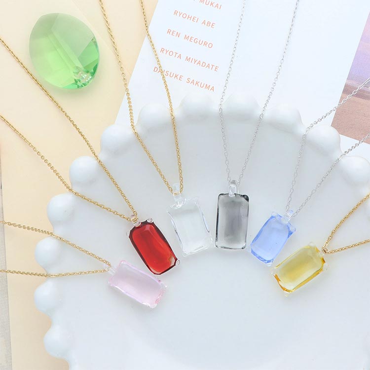 HARIO Lampwork Factory レディース ガラスネックレス