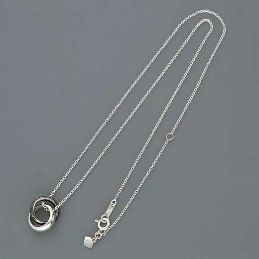 シルバーネックレス