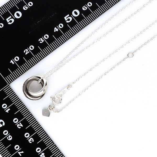 シルバーネックレス