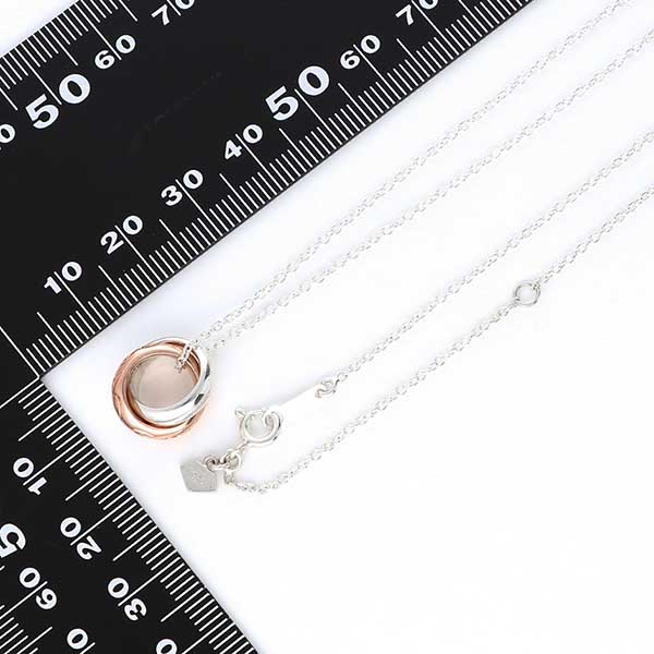 シルバーネックレス