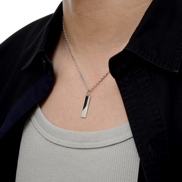 シルバーネックレス