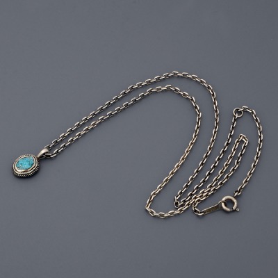 シルバーネックレス