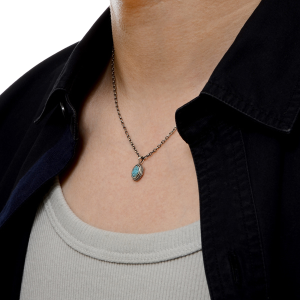 シルバーネックレス