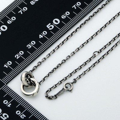 シルバーネックレス