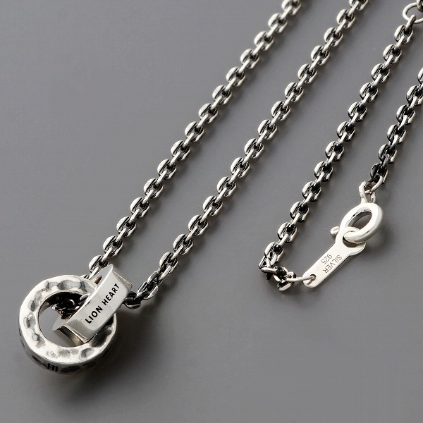 シルバーネックレス