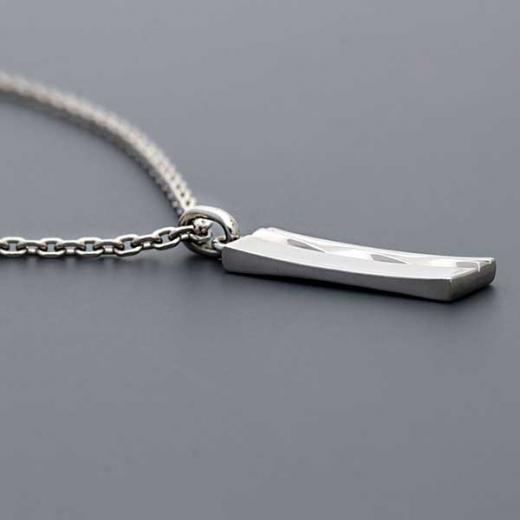 シルバーネックレス