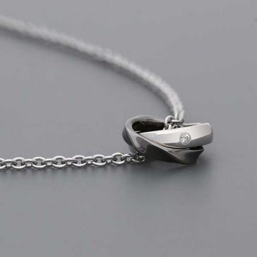 シルバーネックレス