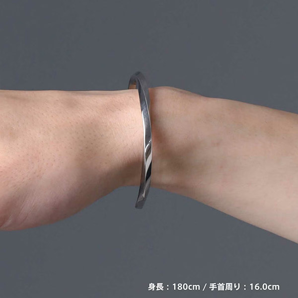 ステンレスバングル