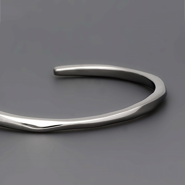 ステンレスバングル