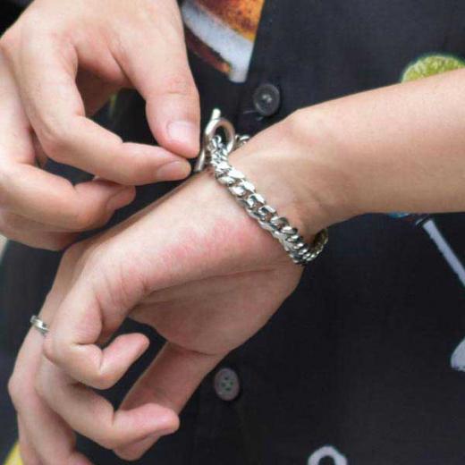 ステンレスブレスレット