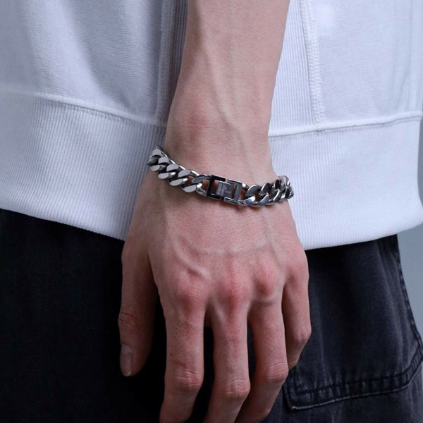 ステンレスブレスレット