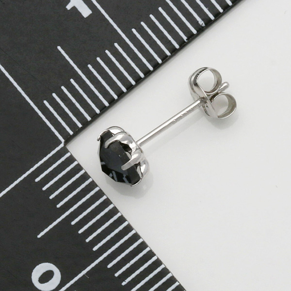 プラチナピアス(片耳用)