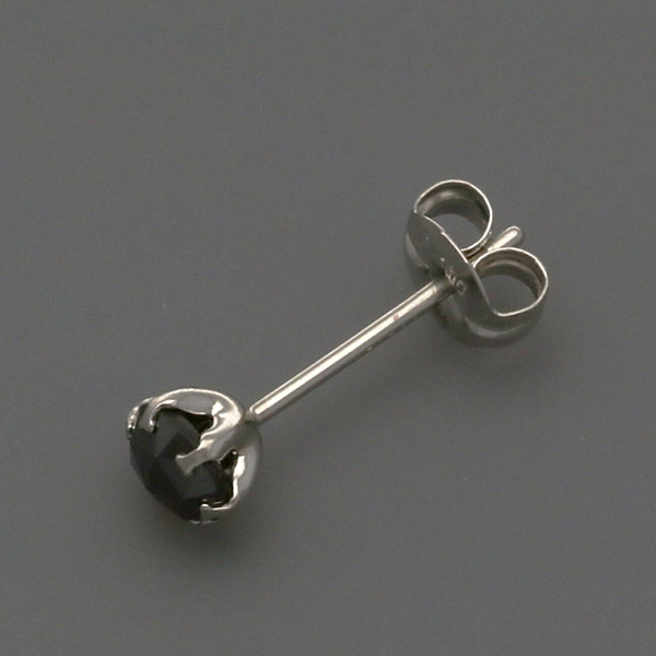 プラチナピアス(片耳用)