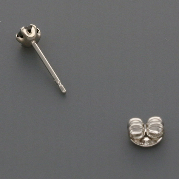 プラチナピアス(片耳用)