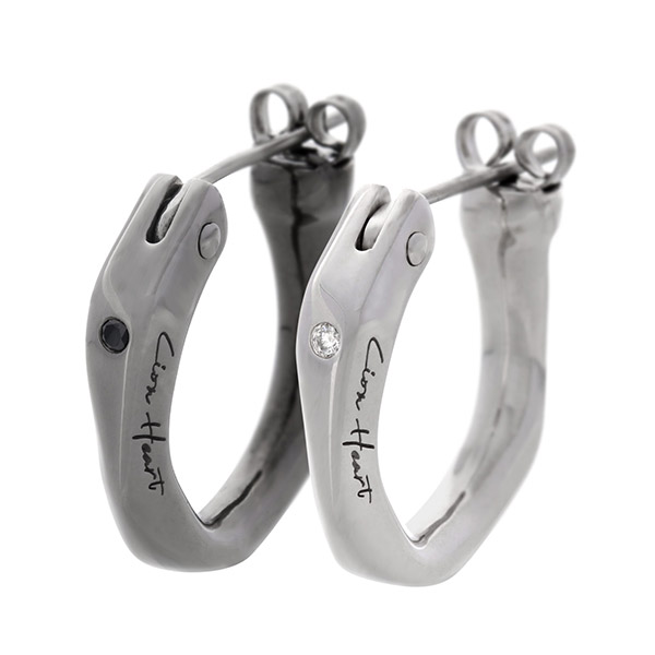 LION HEART シルバーペアピアス