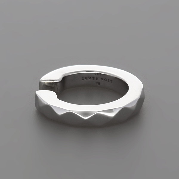 シルバーイヤーカフ