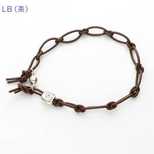 レザーブレスレット