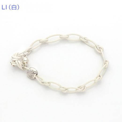 レザーブレスレット