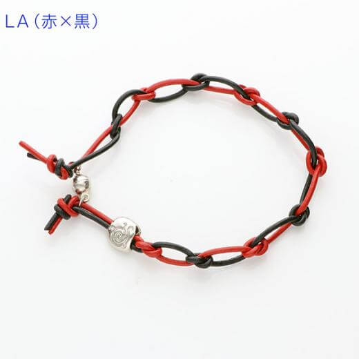 レザーブレスレット