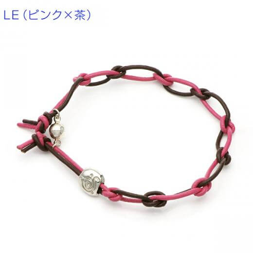 レザーブレスレット