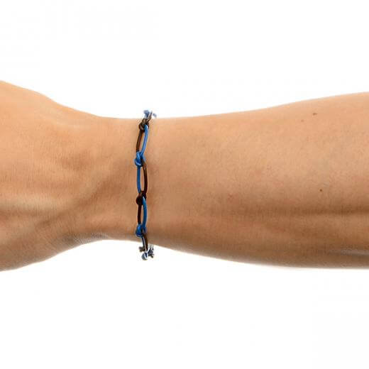 レザーブレスレット