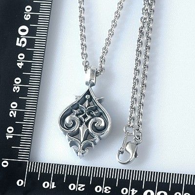 シルバーネックレス