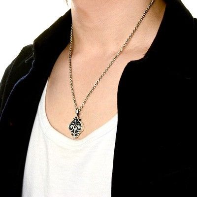 シルバーネックレス