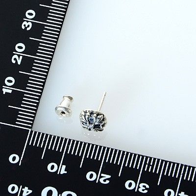 シルバースタッドピアス(片耳用)