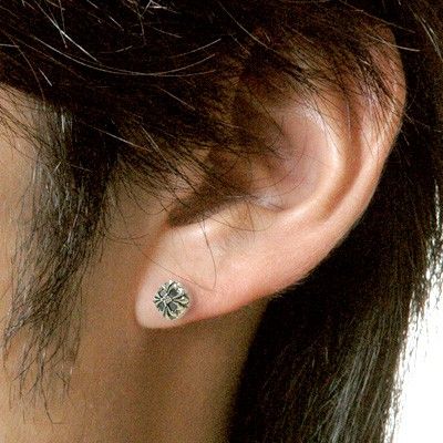 シルバースタッドピアス(片耳用)
