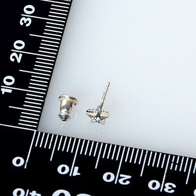 シルバースタッドピアス(片耳用)