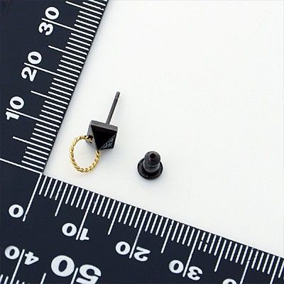 シルバースタッドピアス(片耳用)