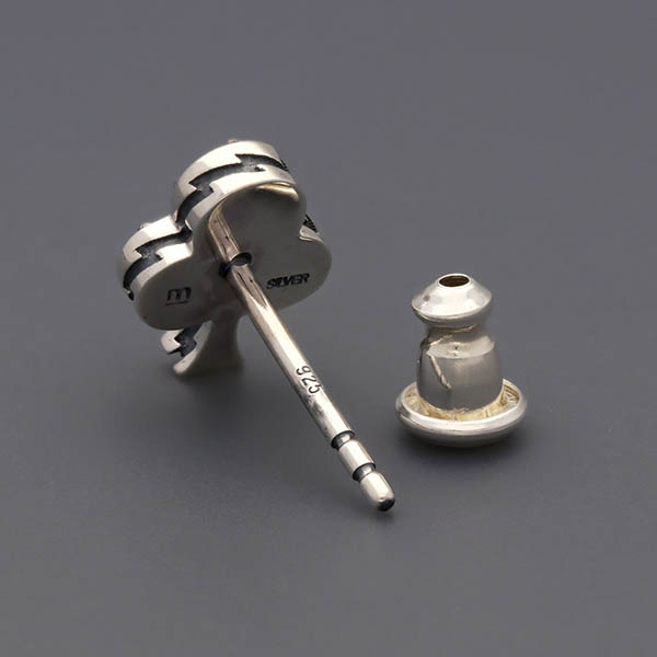 シルバーピアス(片耳用)