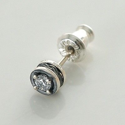 シルバースタッドピアス(片耳用)