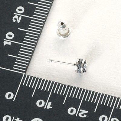 シルバースタッドピアス(片耳用)