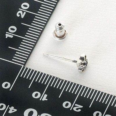 シルバースタッドピアス(片耳用)