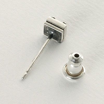 シルバースタッドピアス(片耳用)