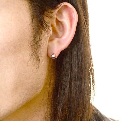 シルバースタッドピアス(片耳用)