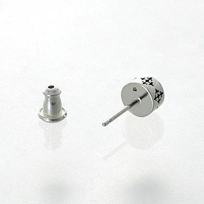 シルバースタッドピアス(片耳用)