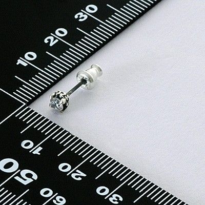 シルバースタッドピアス(片耳用)