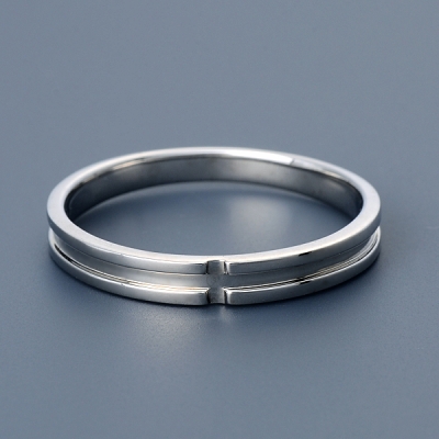 ホワイトゴールドリング