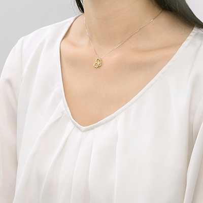 シルバーネックレス