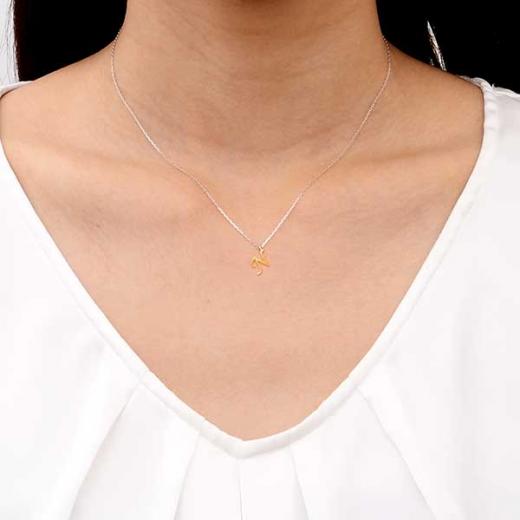 シルバーネックレス