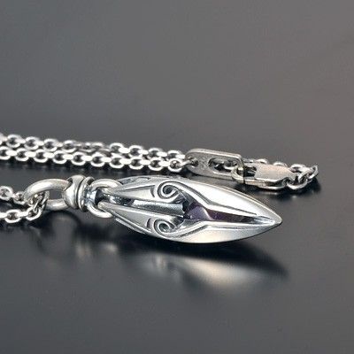 シルバーネックレス