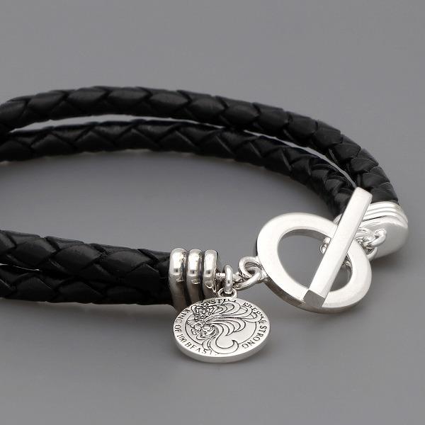 レザーブレスレット