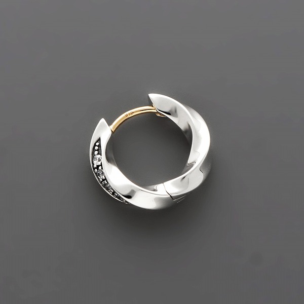 シルバーピアス