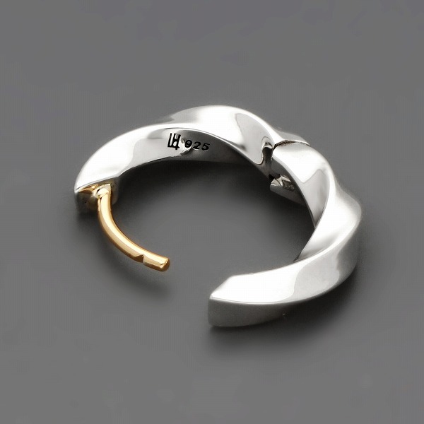 シルバーピアス