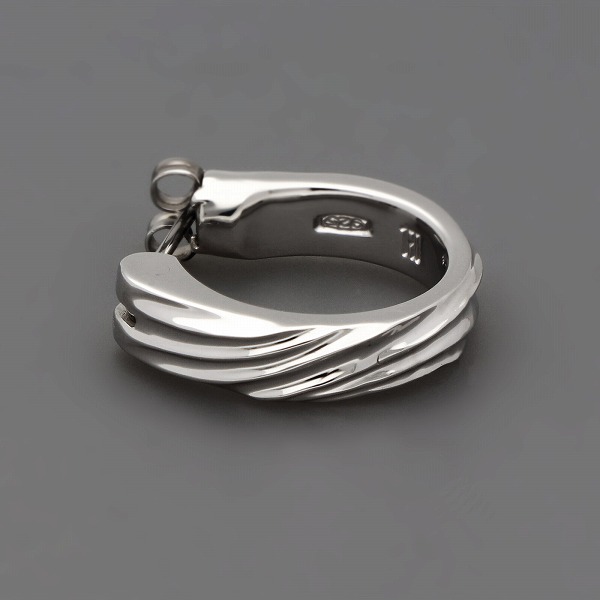 シルバーピアス