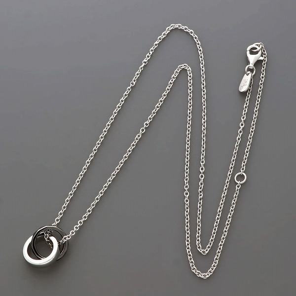 シルバーネックレス