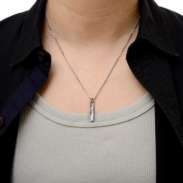 シルバーペアネックレス